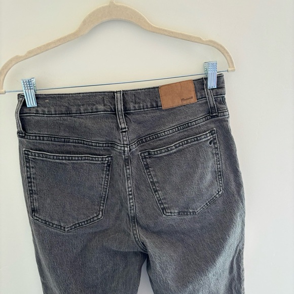 The Perfect Vintage Jean in Cosner Wash: Knee-Rip Edition - Picture 4 of 7